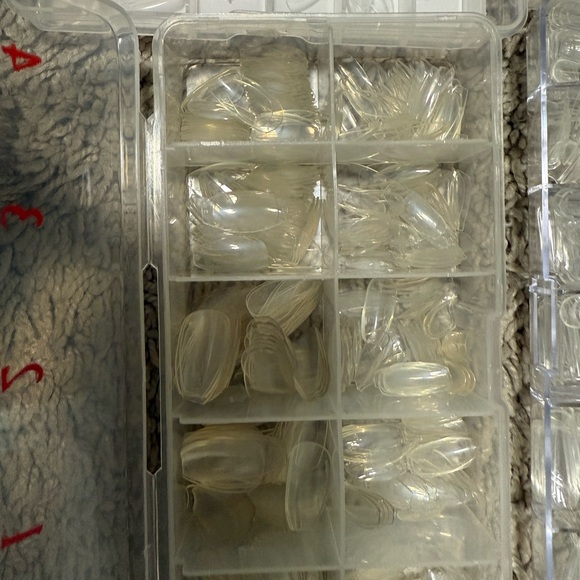 Assorted Nail Tips - Picture 8 of 13